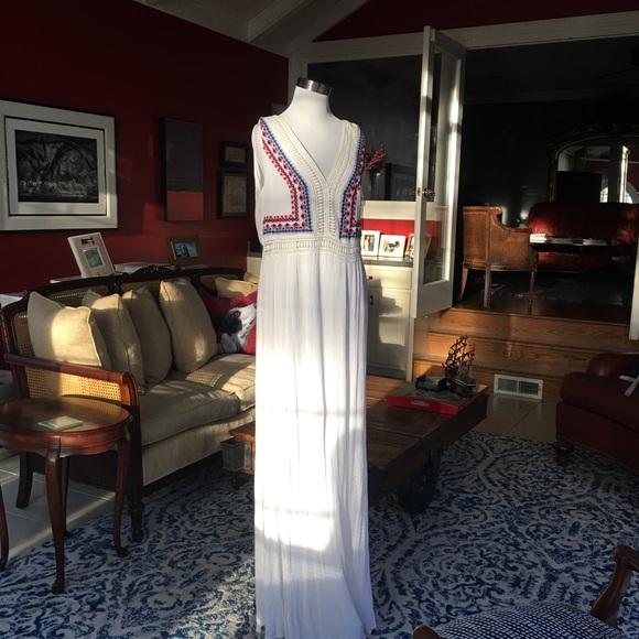 LAST ONE! Spense White Maxi Dress Embroidered NWT - Picture 2 of 8
